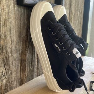 Gift Ready in box Cute Black Canvas Shoes 💕Ready for Vacation